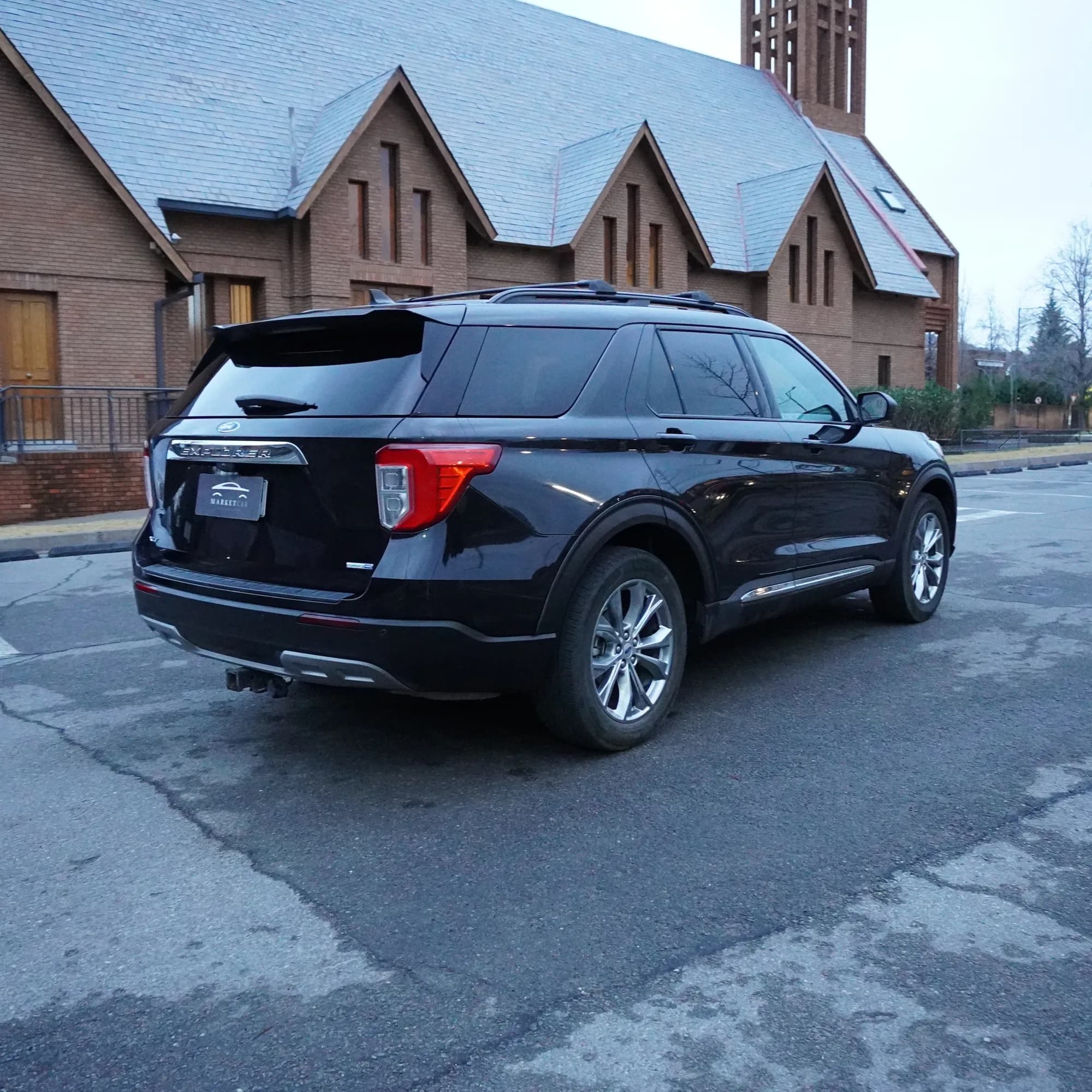 Ford Explorer XLT 4x4 2.3 Año 2023