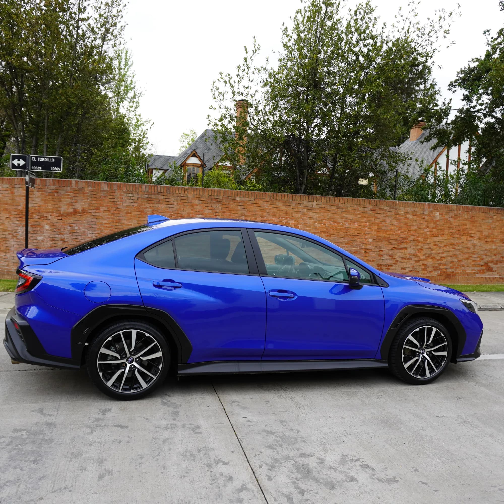 Subaru WRX STI Touring 2.4T