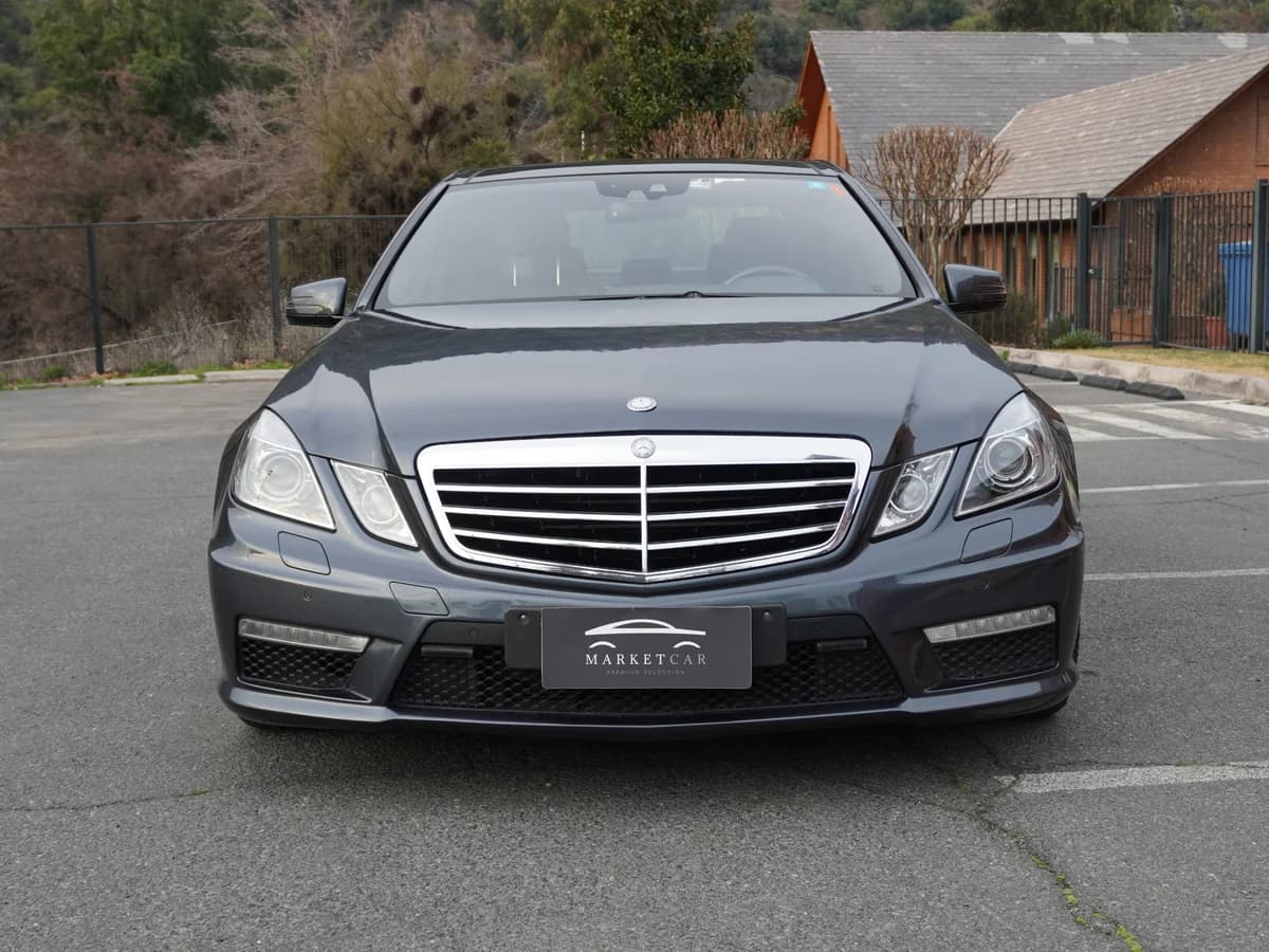 Mercedes Benz E63 AMG 6.2