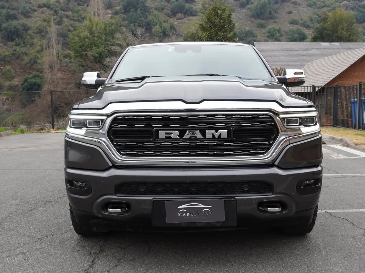 RAM 1500 Limited 4x4 5,7 V8