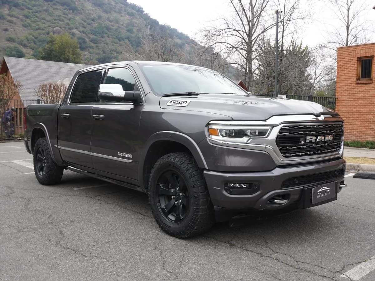RAM 1500 Limited 4x4 5,7 V8