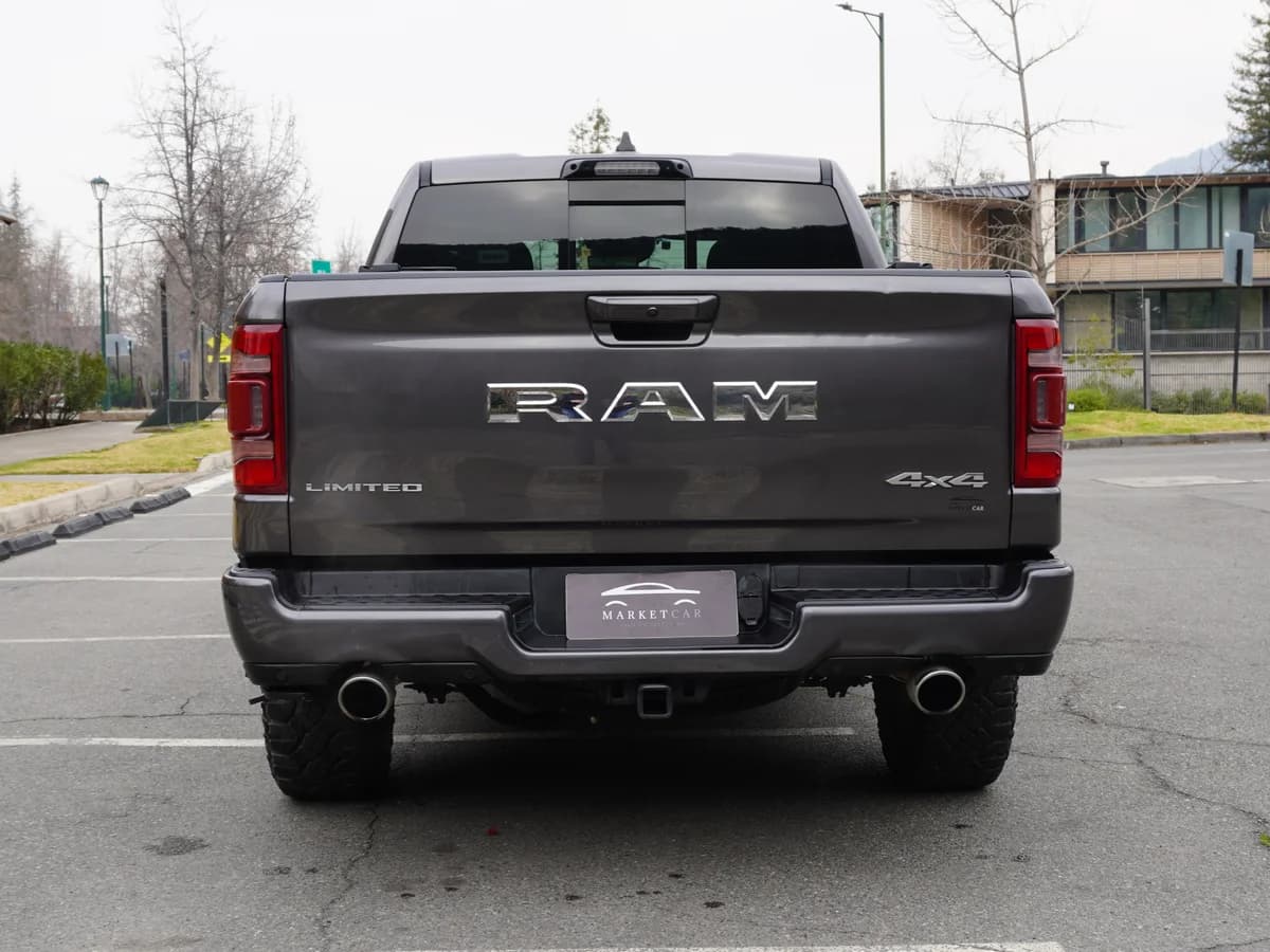 RAM 1500 Limited 4x4 5,7 V8